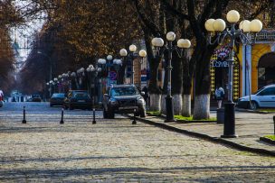 2013-12-03_03_poltava_zhovtneva_street